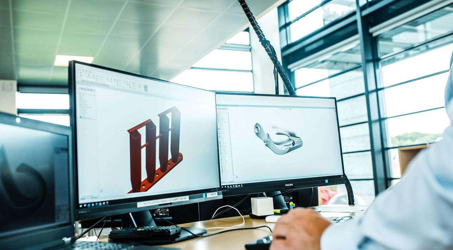 Kig på modeller på computerskærm